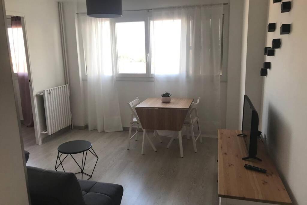 Bel Appartement T3 Mourillon A 5 Min Des Plages - Vue Mer Toulon Eksteriør billede